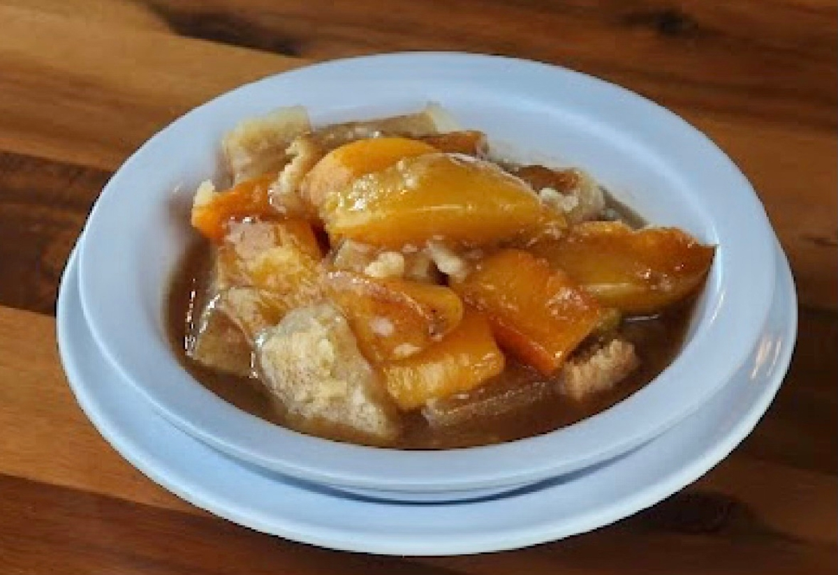 Mama Bren’s Peach Cobbler *